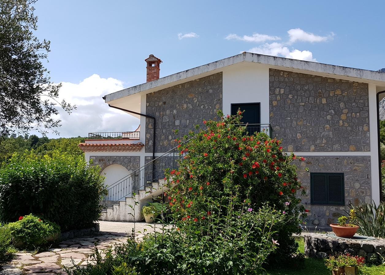 Gasthaus Bel Tempio San Giovanni a Piro Exterior foto