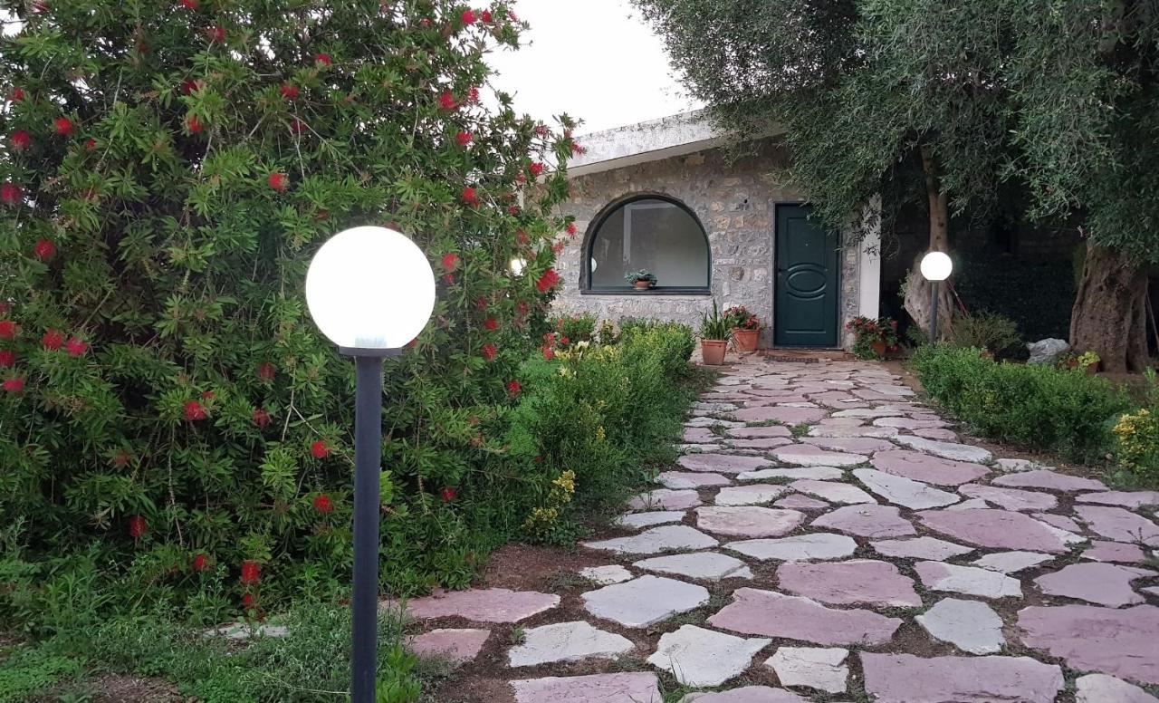Gasthaus Bel Tempio San Giovanni a Piro Exterior foto